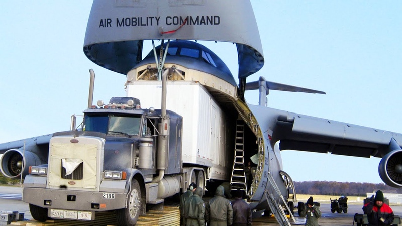 Loading Full Giant Truck Inside the US Biggest