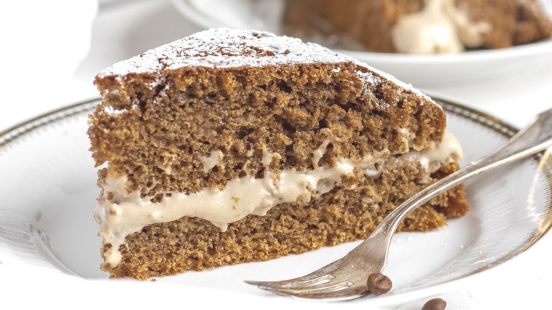 VEGAN COFFEE CAKE with hazelnut