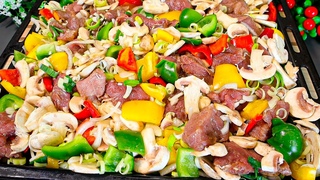 Just put everything on a baking sheet! Baked meat with potatoes and vegetables in the oven.