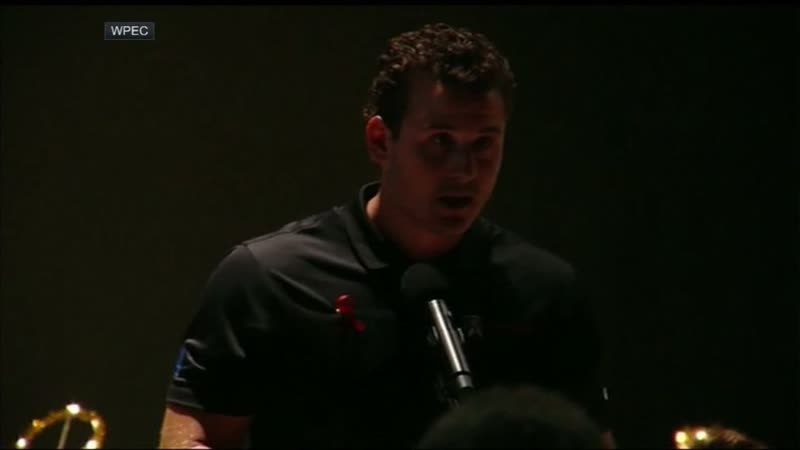 Anthony Rizzo emotional at vigil after shooting at his high school in Parkland, Florida,