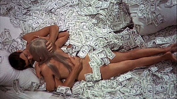 №18, Ксюша Зуева №18, Ксюша Зуева