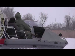 Аэросани!!!! Вот на чем надо ездить на зимнию рыбалку по льду!!!!!