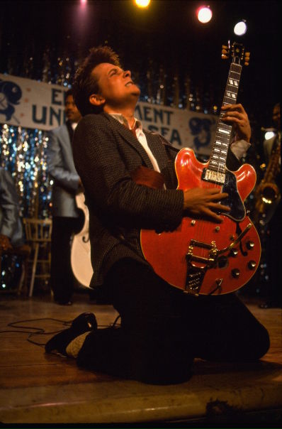 Назад в будущее johnny be good. Marvin berry & the starlighters. Марти макфлай рок. Джонни макфлай. Назад в будущее играет на гитаре.