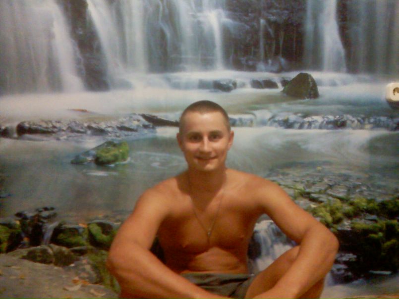 №20, Денис Жуков, 37 лет, Мариуполь №20, Денис Жуков, 37 лет, Мариуполь