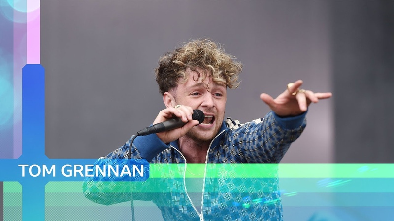 Tom Grennan Little Bit of Love ( Reading