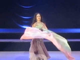 Farasha Tokyo 2014 Veil Improvisation