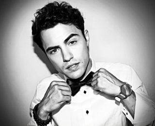 даррен барнет пакстон. актер даррен барнет. даррен барнет нетфликс. даррен барнет пакстон. дэррен барнет.